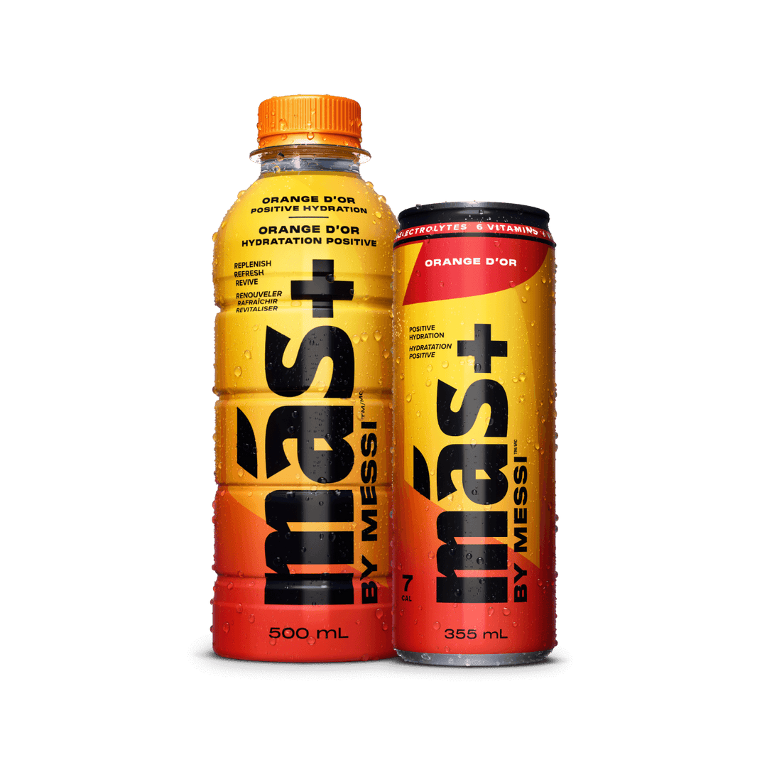 Two beverages labeled Más+ by Messi with no background. The left bottle is 500 mL with an orange cap, and the right can is 355 mL. Both drinks are 'Orange d'Or' flavour and promote positive hydration with electrolytes and vitamins